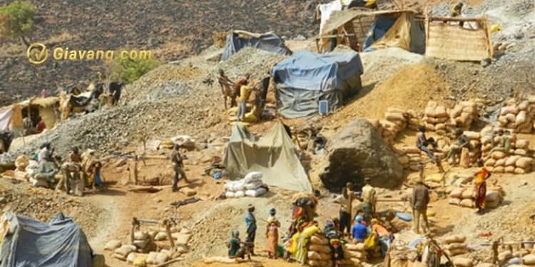 Vì sao các đoàn xe đến mỏ vàng Burkina Faso bị đình chỉ? 1 Mỏ vàng Burkina Faso