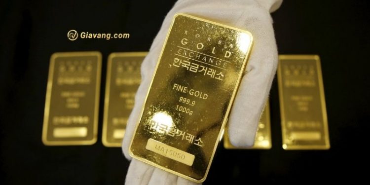 Phân tích giá vàng 15/10: Tập trung vào số liệu bán lẻ Mỹ