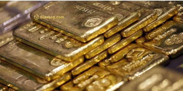 Vàng tăng, thiết lập mức tăng hàng tuần khi đô la thấp hơn 1 Vàng tăng, thiết lập mức tăng hàng tuần khi đô la thấp hơn