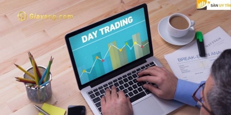 Day Trading là gì? 3 Chiến lược Day Trading dễ thắng cho người mới