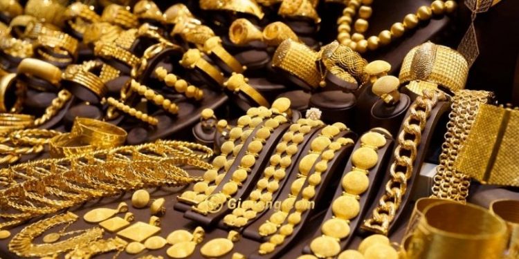 Phân tích giá vàng 14/1: Vàng chịu áp lực khi USD ổn định 1 Phân tích giá vàng 14/1: Vàng chịu áp lực khi USD ổn định