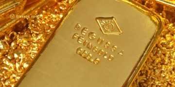 Vàng giữ ổn định gần mức thấp nhất