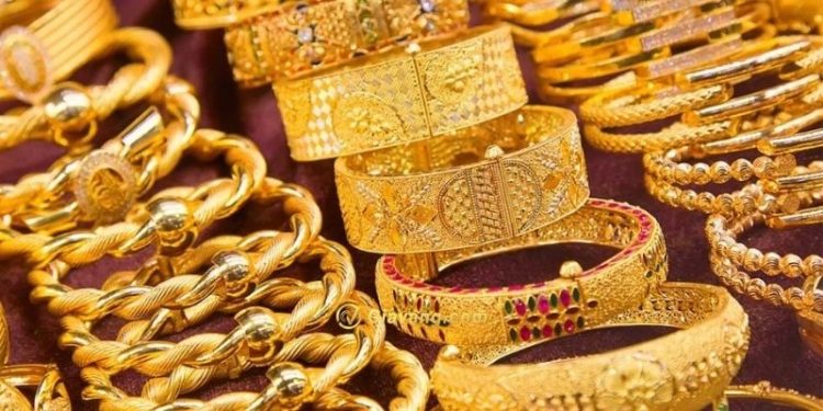 Vàng (24/1) đi ngang trước cuộc họp về tăng lãi suất của Fed 1 Vàng (24/1) đi ngang trước cuộc họp về tăng lãi suất của Fed