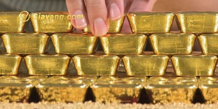 Giá vàng trong nước hôm nay 24/2: Giá vàng SJC tăng lấp lánh