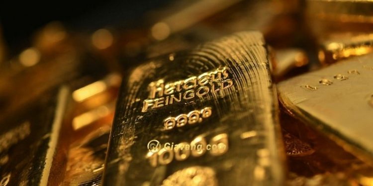 Vàng (15/2) tiếp tục tăng cao do căng thẳng Ukraine-Nga