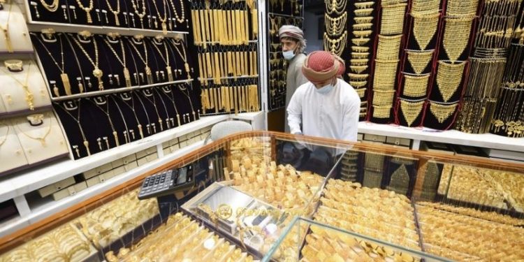 Giá vàng Quốc tế hôm nay 19/3: Vàng tiếp tục giảm 1 Giá vàng Quốc tế hôm nay 19/3: Vàng tiếp tục giảm