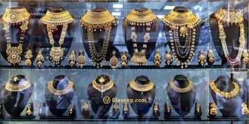 Giá vàng trong nước hôm nay 19/3: Vàng biến động trái chiều 4 Giá vàng trong nước hôm nay 19/3: Vàng biến động trái chiều