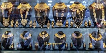 Vàng (28/3) giảm xuống dưới $1,950