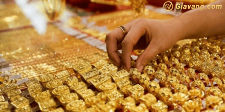 Giá vàng trong nước hôm nay 17/4/2022: Vàng SJC tiếp tục tăng 1 Giá vàng trong nước hôm nay 17-4-22