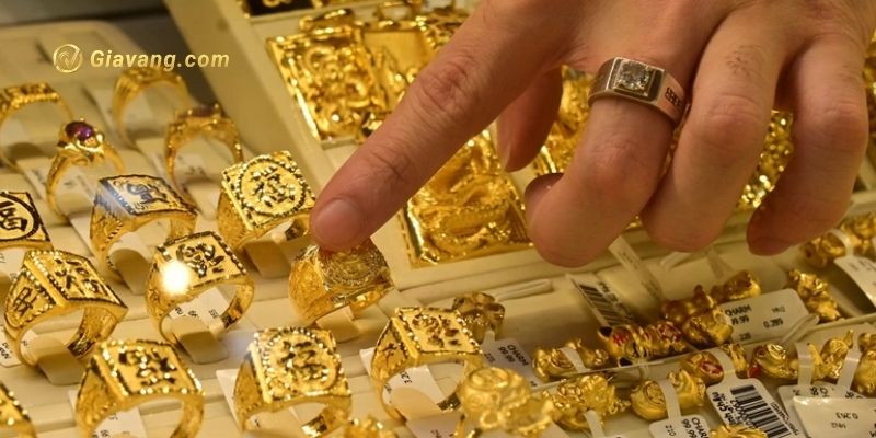 Giá vàng trong nước hôm nay 25/4: Giá vàng SJC giảm nhẹ