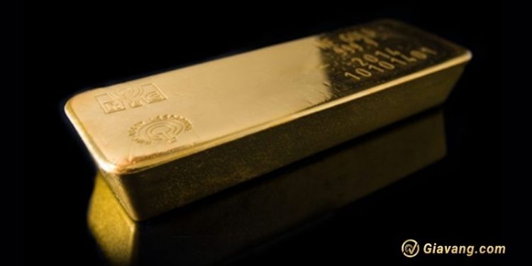 Phân tích giá vàng 15/4: Vàng đang hướng đến mục tiêu 2000 USD