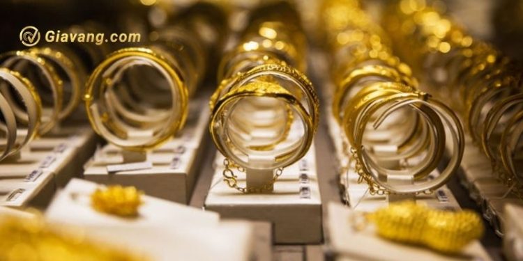 Giá vàng trong nước hôm nay 13/5: Giá vàng SJC tiếp đà giảm 1 Giá vàng trong nước hôm nay 13/5: Giá vàng SJC tiếp đà giảm
