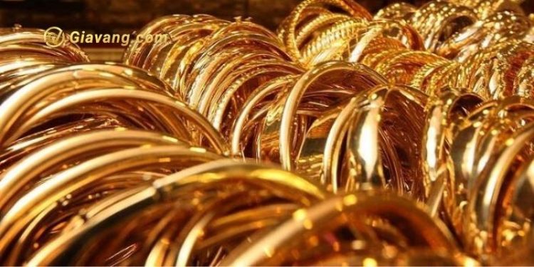 Giá vàng trong nước hôm nay 15/5: Giá vàng SJC giảm mạnh