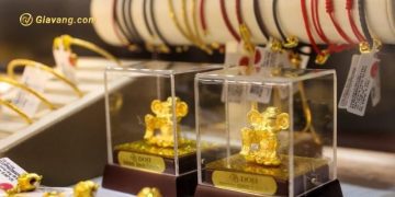 Giá vàng trong nước hôm nay 12/8: Giá vàng SJC vừa đứng yên vừa giảm nhẹ