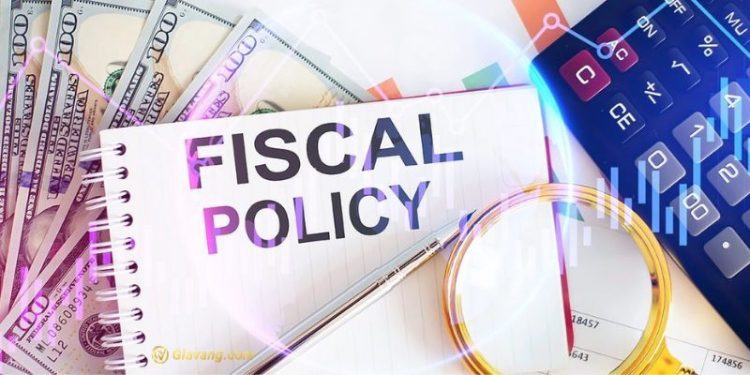 Chính sách tài khóa là gì? Chính sách tài khóa bao gồm những gì và có vai trò gì? 