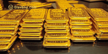 Phân tích giá vàng ngày 21/10/2022: XAU / USD giảm xuống dưới $ 1,650 trong một xu hướng tiêu cực, tập trung vào lợi suất 9 Phân tích giá vàng ngày 5/7/2023: XAU/USD ở dưới mức $1930, các nhà đầu tư chờ đợi biên bản FOMC