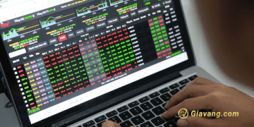 Tin tức chứng khoán ngày 18/11/2022: Chứng khoán phục hồi mạnh hai phiên liên tiếp sau đợt giảm mạnh