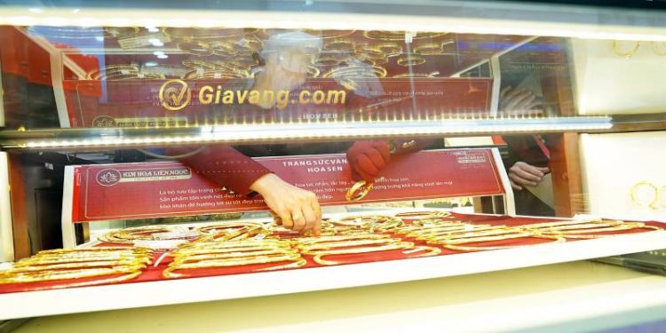 Giá vàng trong nước hôm nay 3/11/2022: Vàng SJC đảo chiều giảm 1 Giá vàng trong nước hôm nay 3-11-2022