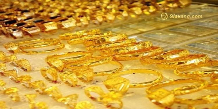 Giá vàng trong nước hôm nay 15/2/2023: Vàng SJC chưa có dấu hiệu tăng trở lại 1 Giá vàng trong nước hôm nay 15/2/2023: Vàng SJC chưa có dấu hiệu tăng trở lại