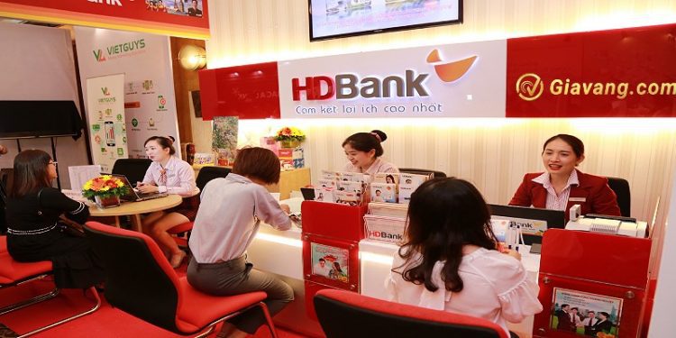 Cập nhật mới nhất về lãi suất ngân hàng HD Bank. Có nên gửi tiết kiệm ngân hàng HDBank?