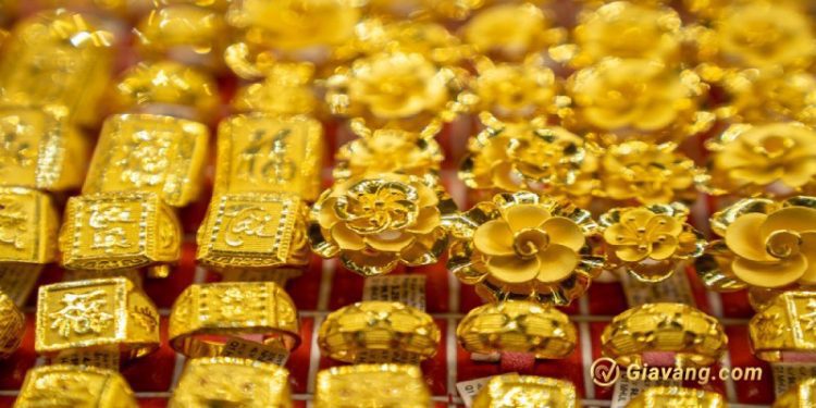 Vàng SJC giảm nhẹ, không quá 100.000 đồng