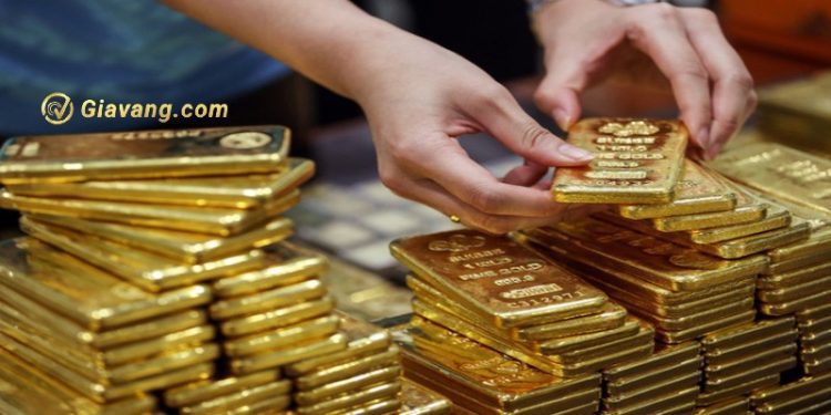 Phân tích giá vàng ngày 23/3/2023: Fed giữ nguyên lãi suất, giá vàng phục hồi mạnh mẽ 1 Phân tích giá vàng ngày 6/2/2024: Giá vàng chạm mức gần 2.025 USD