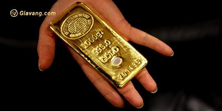 Phân tích giá vàng ngày 3/10/2023: Giá vàng rớt xuống mức 1.810 USD khi USD tăng dữ dội 1 Phân tích giá vàng ngày 3/5/2024: XAU/USD ổn định quanh mức 2.300 USD