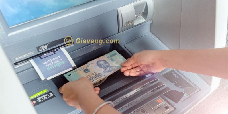 Cách nạp tiền vào thẻ ở các cây ATM