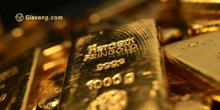 Fed tăng lãi suất, vàng tăng giá