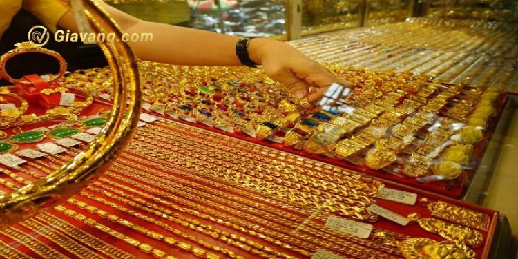 Giá vàng trong nước hôm nay 29/3/2024: Vàng SJC tiếp đà tăng, lập kỷ lục mới 1 Giá vàng trong nước hôm nay 22/4/2024: Vàng đứng im trước khi Ngân hàng Nhà nước đấu thầu