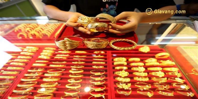 Giá vàng trong nước ổn định