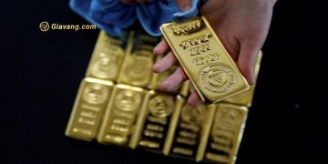 Phân tích giá vàng ngày 29/6/2023: XAU/USD giao dịch khó khăn quanh mức 1.900 USD 2 Phân tích giá vàng ngày 21/5/2024: XAU/USD cần bảo vệ mức 2.400 khi có nhiều Fedspeak xuất hiện