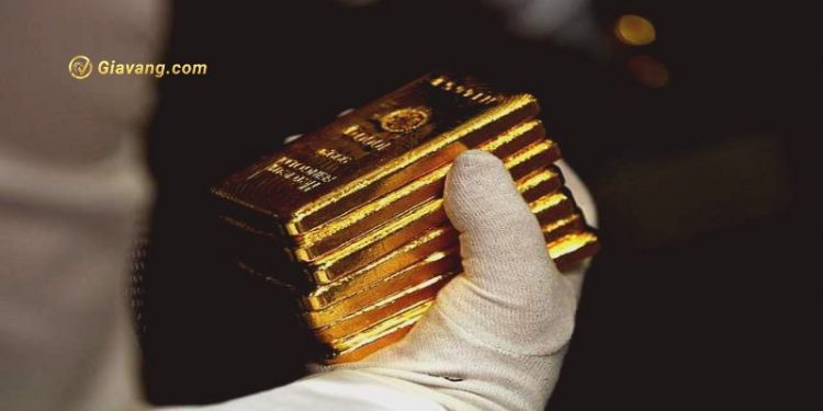 Phân tích giá vàng ngày 23/1/2024: XAU/USD lấy lại lực kéo, leo lên 2030 USD