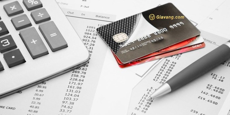 Cách sử dụng thẻ ghi nợ đơn giản