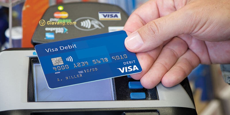 Cách sử dụng thẻ ghi nợ đơn giản và hiệu quả 