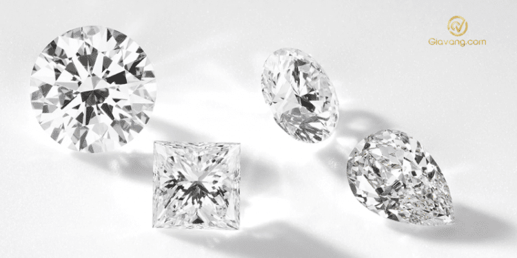 Kim cương nước E là gì? Giá bao nhiêu? Nên mua kim cương nước E hay F? 1 Kim cương nước E
