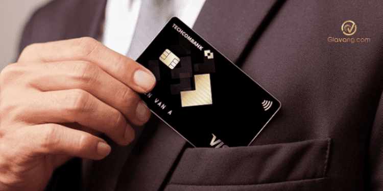 Techcombank Visa Signature là gì? Hạn mức thẻ tín dụng Techcombank Visa Signature 1 Thẻ tín dụng Techcombank Visa Signature