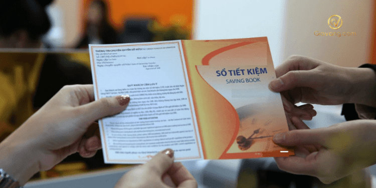 Có nên vay bằng sổ tiết kiệm không? Cách tính lãi vay cầm cố sổ tiết kiệm 1 Vay bằng sổ tiết kiệm