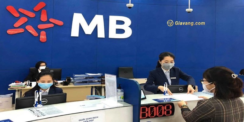 Đổi số điện thoại MB Bank tại quầy giao dịch