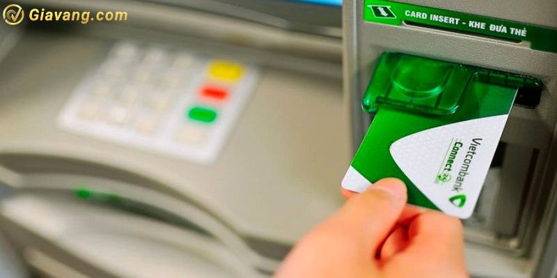 Các sự cố khi rút tiền thẻ ATM và cách khắc phục