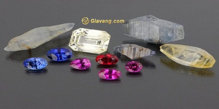 Đá sapphire là gì? Sapphire giá bao nhiêu? Ruby và sapphire cái nào đắt hơn?