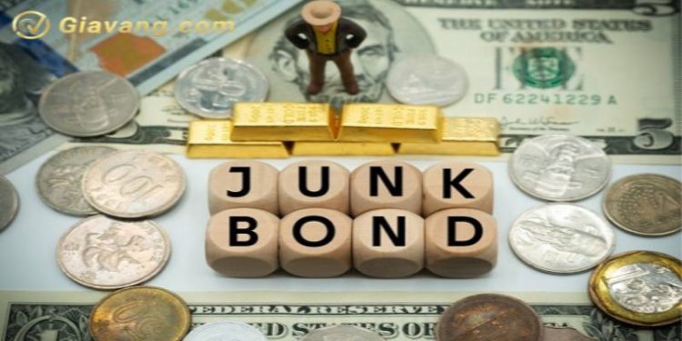 Junk Bond là gì? Kinh nghiệm lựa chọn Junk Bond theo bảng xếp hạng tín nhiệm 1 Junk Bond là gì? Kinh nghiệm lựa chọn Junk Bond theo bảng xếp hạng tín nhiệm