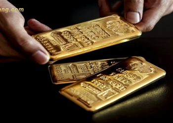 Phân tích giá vàng ngày 26/6/2024: Giá vàng giảm xuống mức thấp nhất trong một tuần do những bất ổn xung quanh việc Fed có thể giảm lãi suất