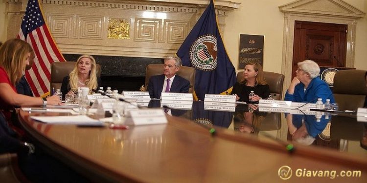 Phân tích giá vàng ngày 3/7/2024: Giá vàng vẫn bị giới hạn trong phạm vi dưới SMA 50 ngày, biên bản cuộc họp của FOMC được chú ý 1 Phân tích giá vàng ngày 3/7/2024: Giá vàng vẫn bị giới hạn trong phạm vi dưới SMA 50 ngày, biên bản cuộc họp của FOMC được chú ý