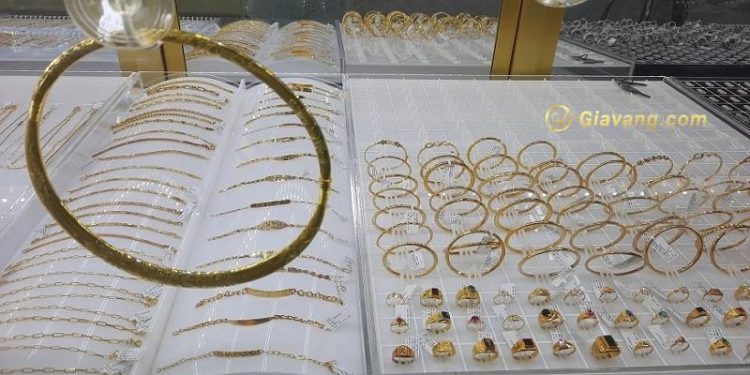 Giá vàng trong nước hôm nay 1/8/2024: Vàng nhẫn tăng mạnh trở lại