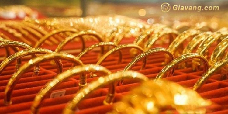Giá vàng trong nước hôm nay 15/8/2024: Vàng miếng SJC ổn định ở mức 80 triệu đồng/lượng