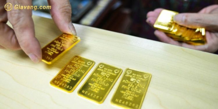 Giá vàng trong nước hôm nay 17/8/2024: Vàng SJC ổn định mốc 80 triệu đồng/lượng