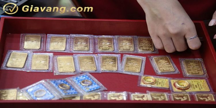 Giá vàng trong nước hôm nay 9/8/2024: Vàng miếng SJC ‘bốc hơi' nửa triệu đồng/lượng
