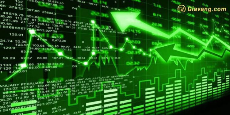Chứng khoán hôm nay 03/10/2024: VN-Index "dậy sóng" đạt ngưỡng 1,300 điểm