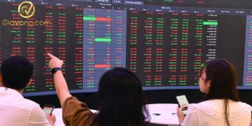 Chứng khoán hôm nay 29/10/2024: VN-Index tăng hơn 7 điểm 2 Chứng khoán hôm nay 29/10/2024: VN-Index tăng hơn 7 điểm